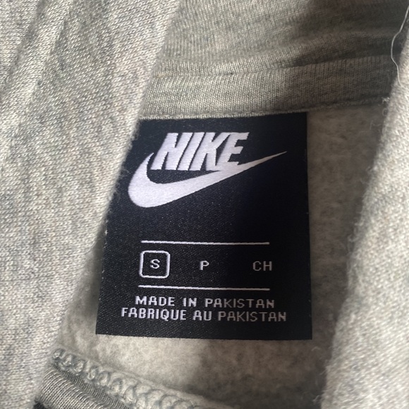 Nike TurtleNeck Hoodie - Picture 2 of 2